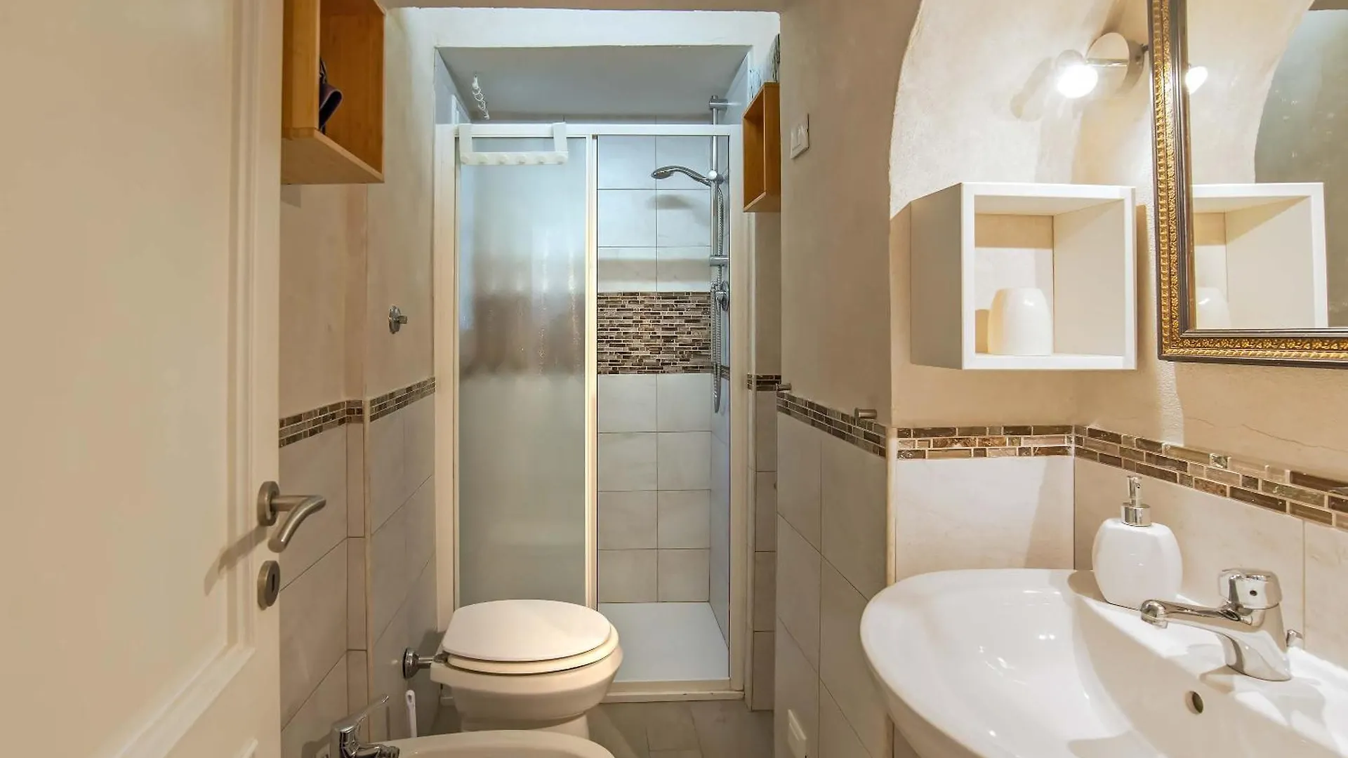 Apt In San Niccolo A Pochi Passi Da Ponte Vecchio Florence